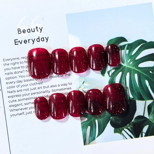 手作現貨款 細粉聖誕紅 顯白王者就是紅色啦 超短圓甲 ⚠️甲床太長不要買喔⚠️