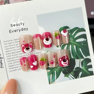 現貨嚴選穿戴甲 可愛熊熊貓眼短梯甲