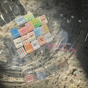 韓系美甲飾品 壓克力片片 超韓🇰🇷超可愛❤️ 輕鬆貼上清新加分