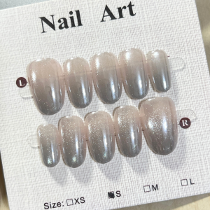 ✨NEW IN ✨ 海鹽灰感碎鑽漸層穿戴甲 嚴選現貨系列 日常橢圓甲